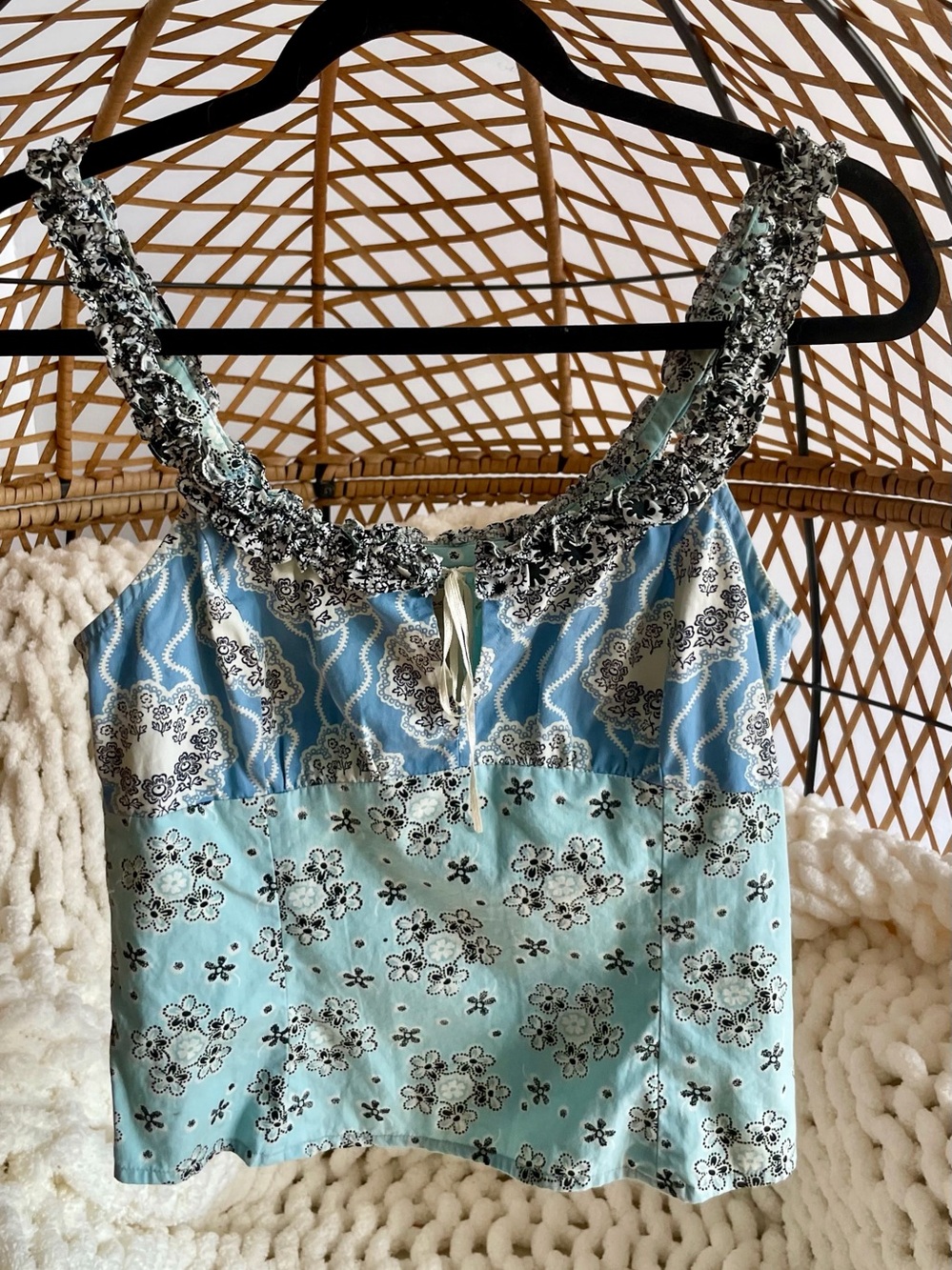 Photos with measurements added.Anthropologie Elevenses Blue Sleeveless sz 4